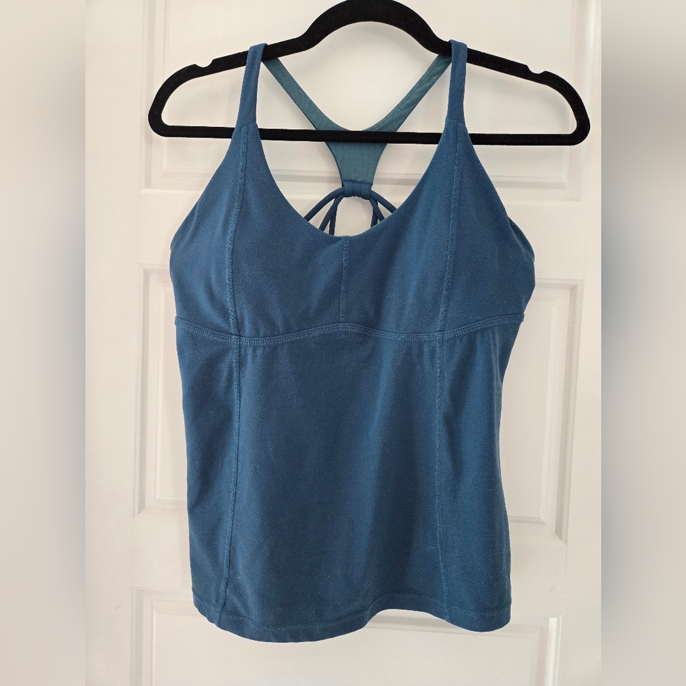 Prana momento yoga top small